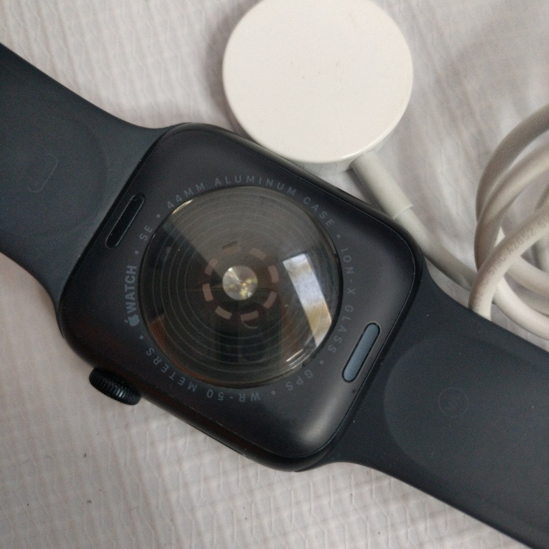 SMARTWATCH APPLE SE 2 ALUMINIO A2723 44 MM GPS (SEMINUEVO)
