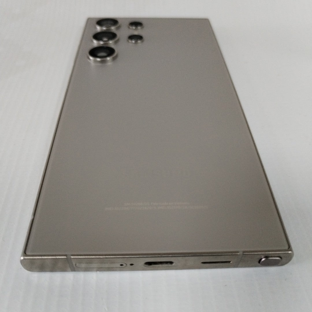 CELULAR SAMSUNG GALAXY S24 ULTRA SM-S928B (2024) 256 GB 12 GB RAM (SEMINUEVO)