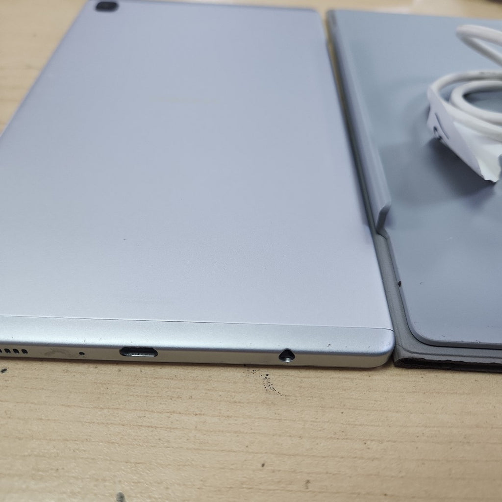 TABLETA SAMSUNG GALAXY TAB A7 LITE SM-T220 32 GB 3 GB RAM (SEMINUEVO)