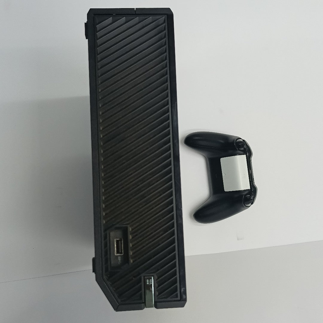 CONSOLA DE VIDEOJUEGO MICROSOFT XBOX ONE 1 TB (SEMINUEVO)