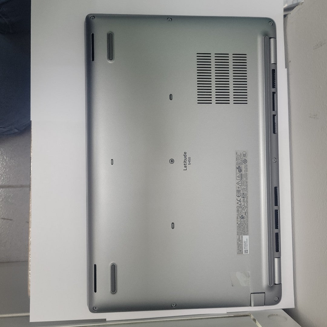 LAPTOP DELL LATITUDE 5450 (2024) 512 GB SSD 16 GB RAM (SEMINUEVO)