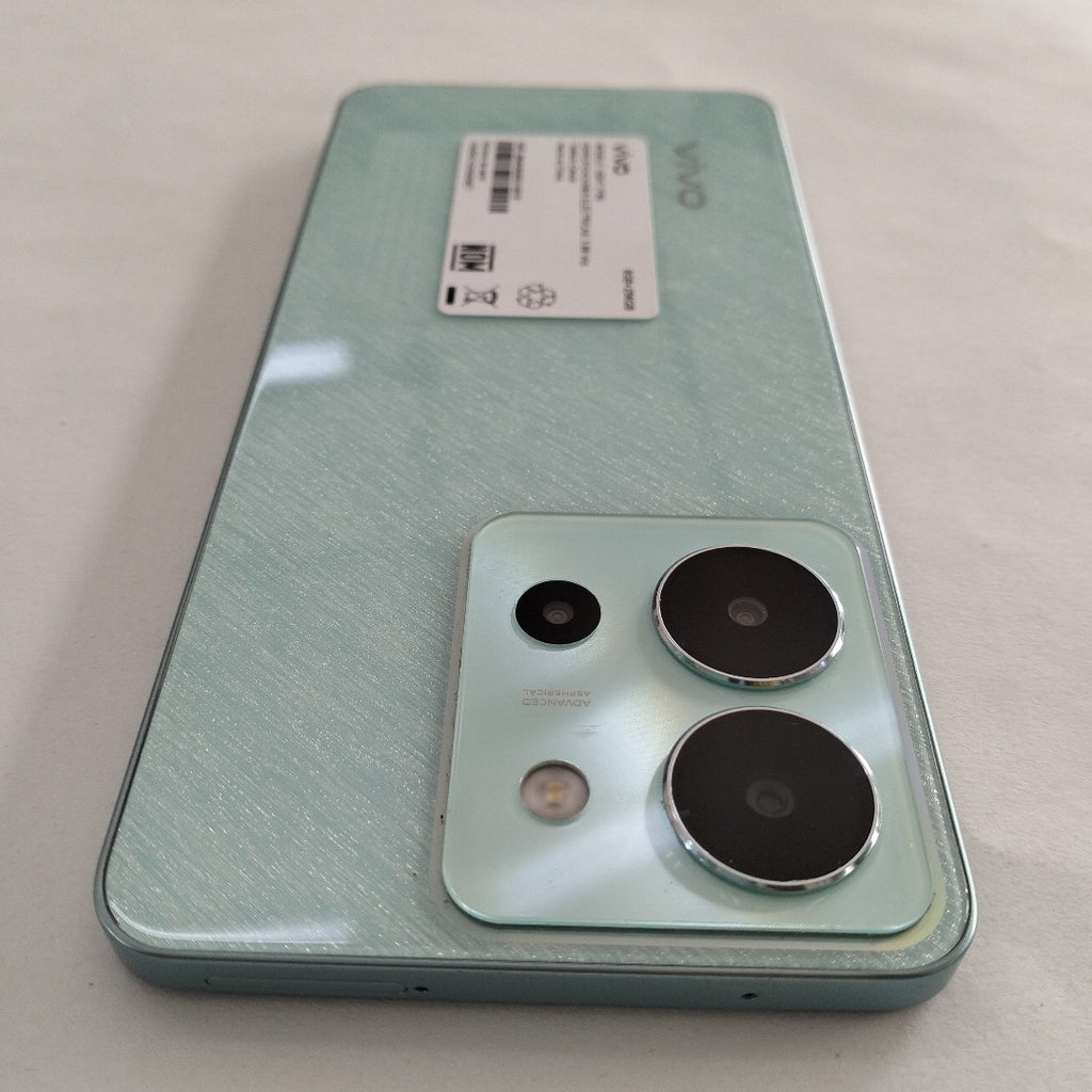 CELULAR VIVO Y36 V2247 256 GB 8 GB RAM (SEMINUEVO)
