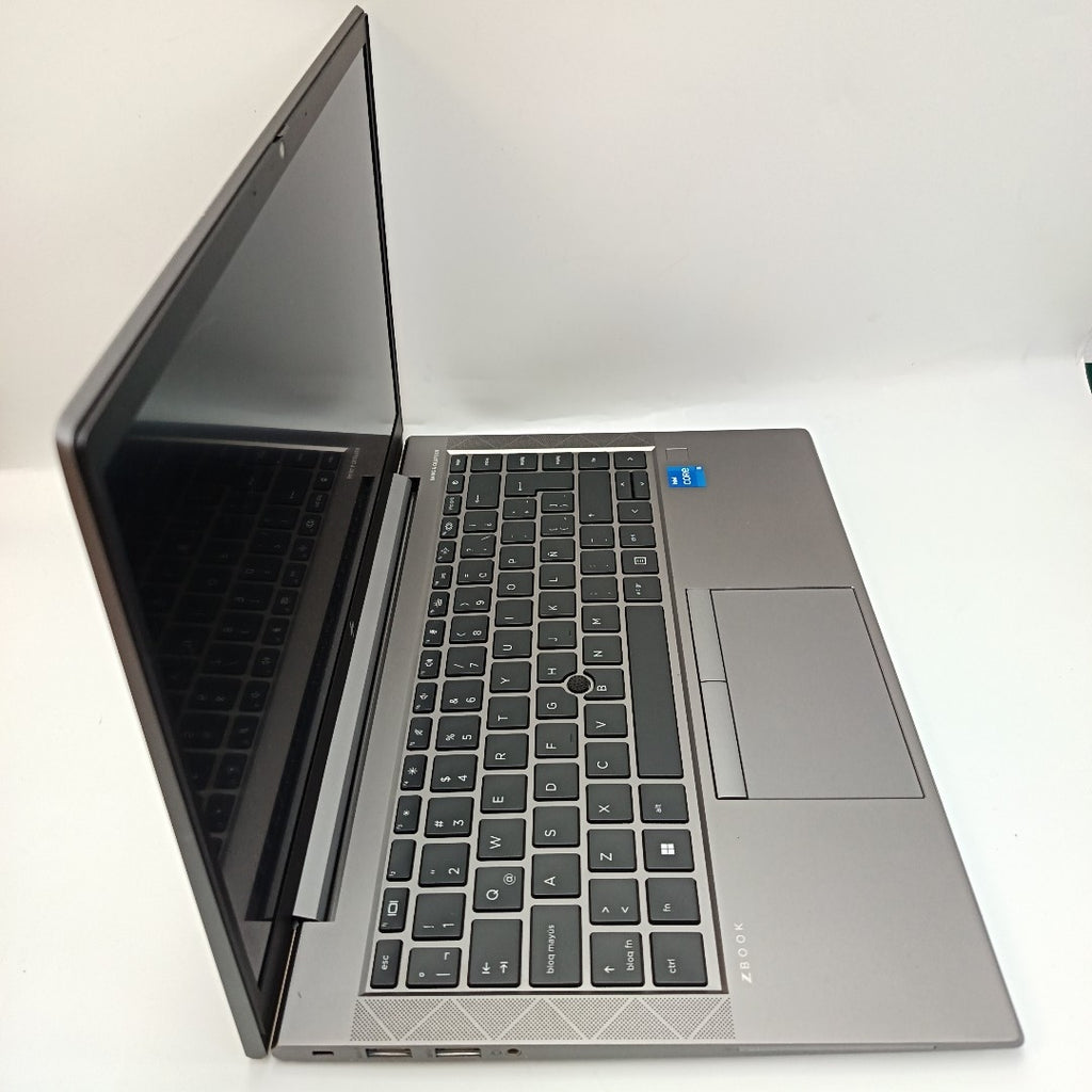LAPTOP HP ZBOOK FIREFLY 14 G8 (2022) 512 GB SSD 16 GB RAM (SEMINUEVO)