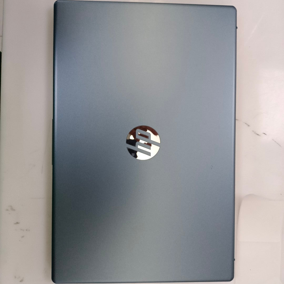 LAPTOP HP 15-FD0026LA (2024) 512 GB SSD 8 GB RAM (SEMINUEVO)