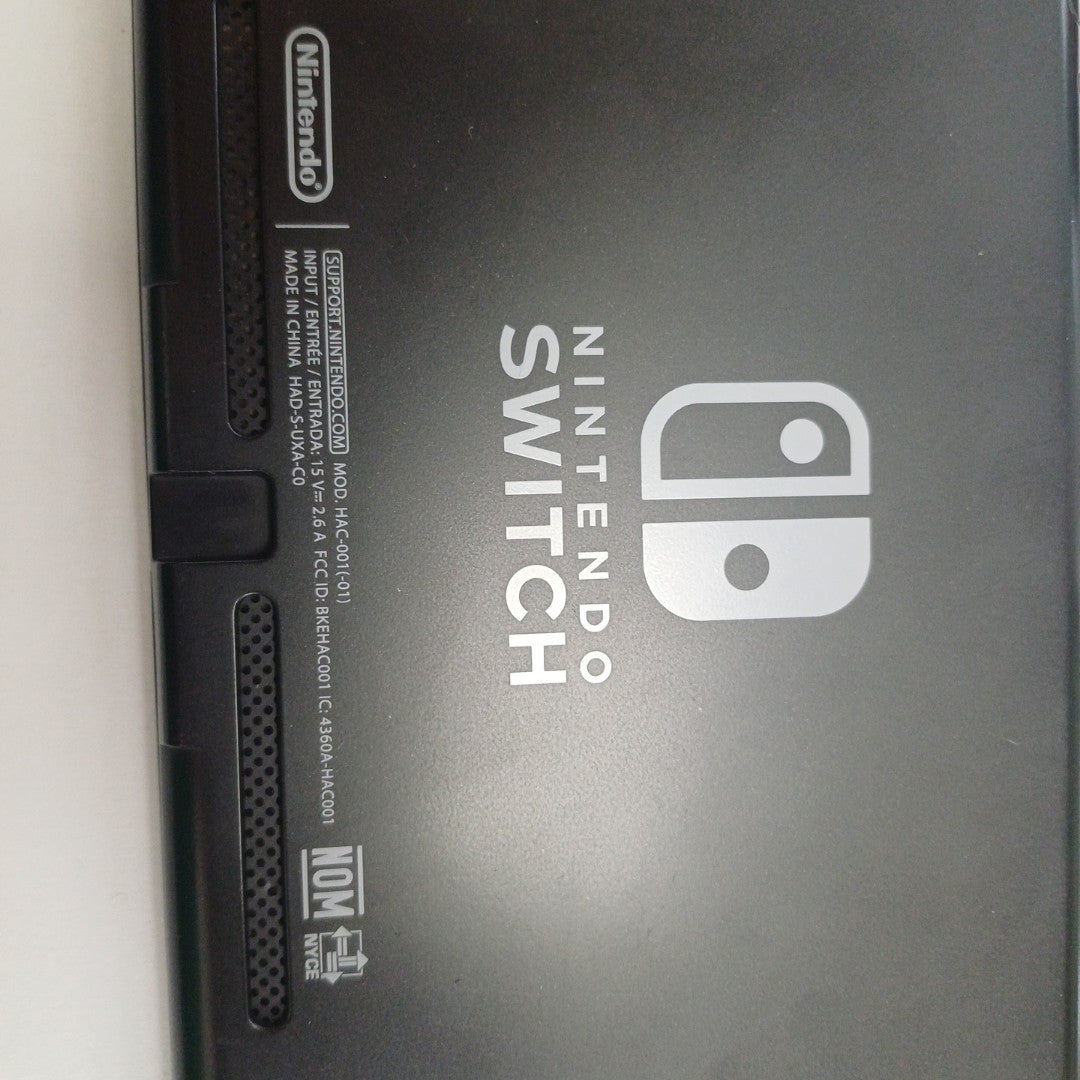 CONSOLA DE VIDEOJUEGO NINTENDO SWITCH 1.1 32 GB (SEMINUEVO)