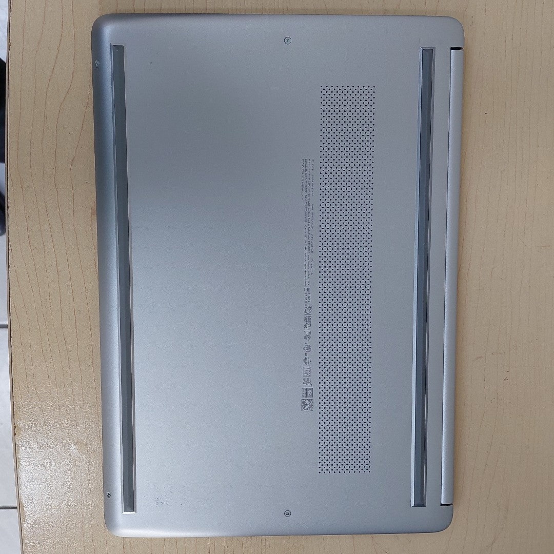 LAPTOP HP 14-DQ0505LA (2023) 256 GB SSD 8 GB RAM (SEMINUEVO)
