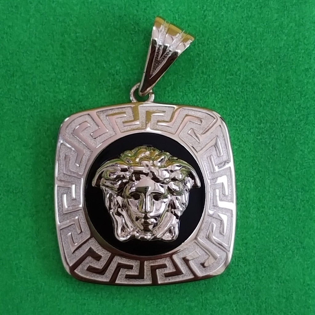 DIJES ORO 14K 4.8 (NUEVO)
