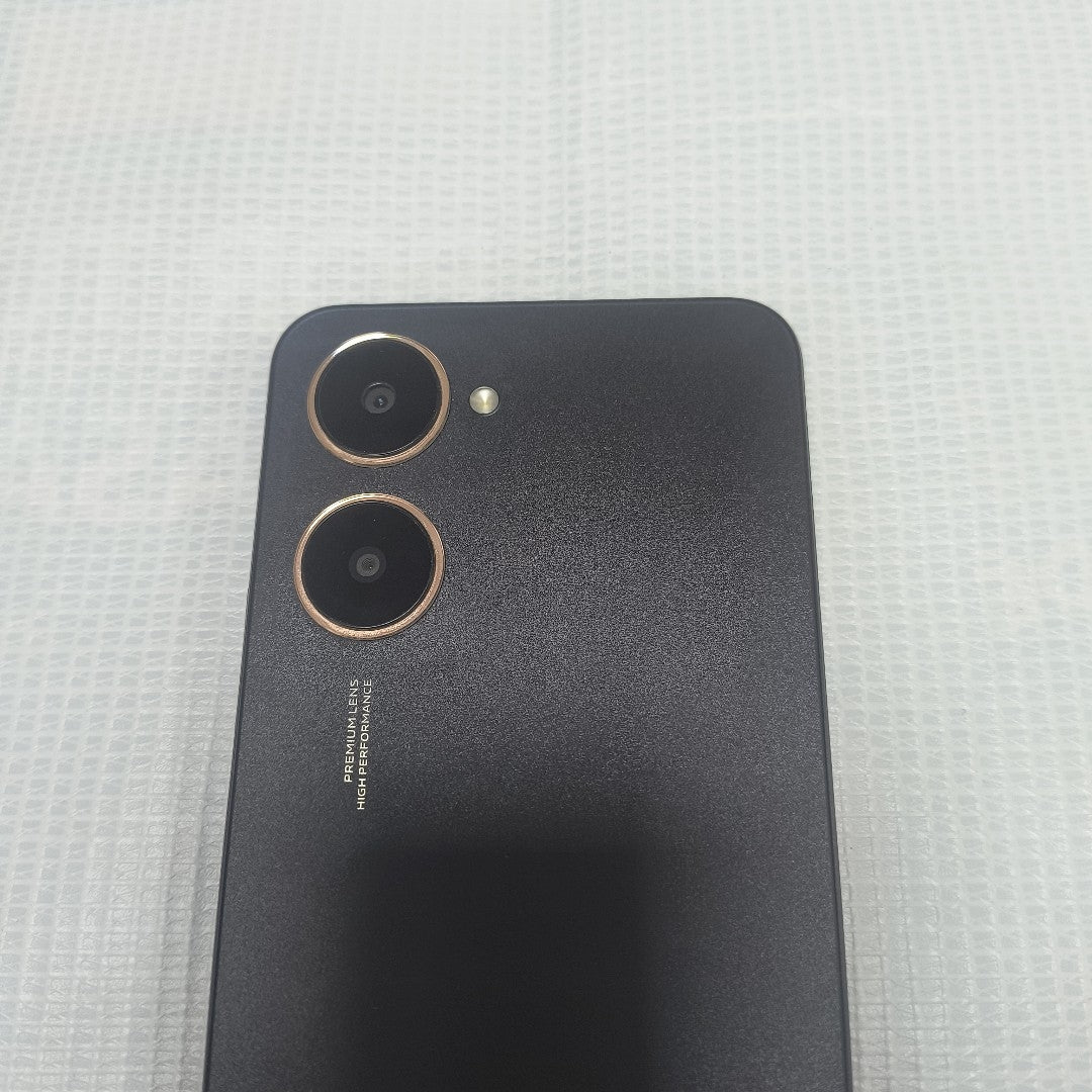 CELULAR VIVO Y03 V2332 (2024) 128 GB 4 GB RAM (SEMINUEVO)