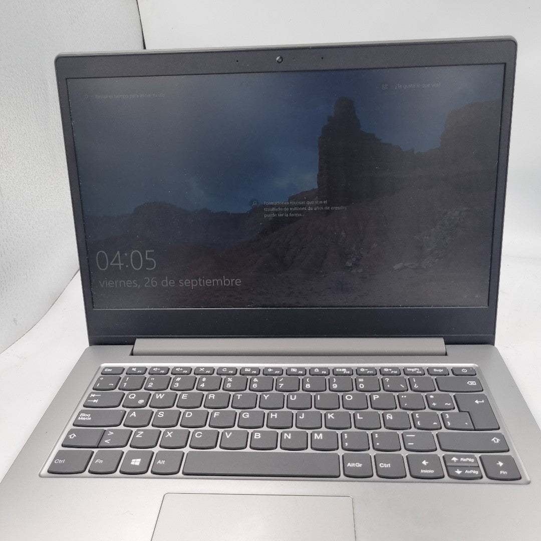 LAPTOP LENOVO IDEAPAD SLIM 3 15ABR8 (2023) 512 GB SSD 8 GB RAM (SEMINUEVO)