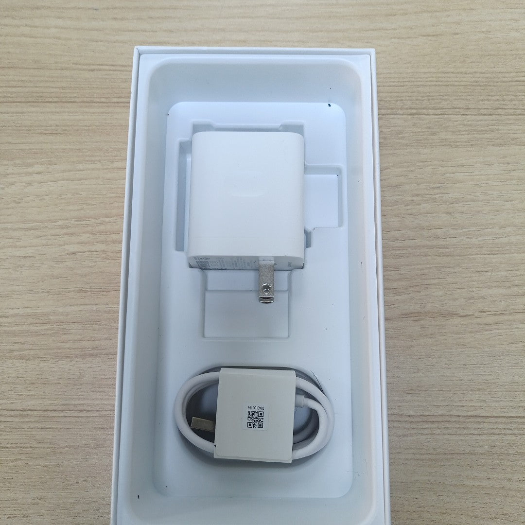CELULAR OPPO  A40 CPH2669 (2024) 256 GB 4 GB RAM (SEMINUEVO)