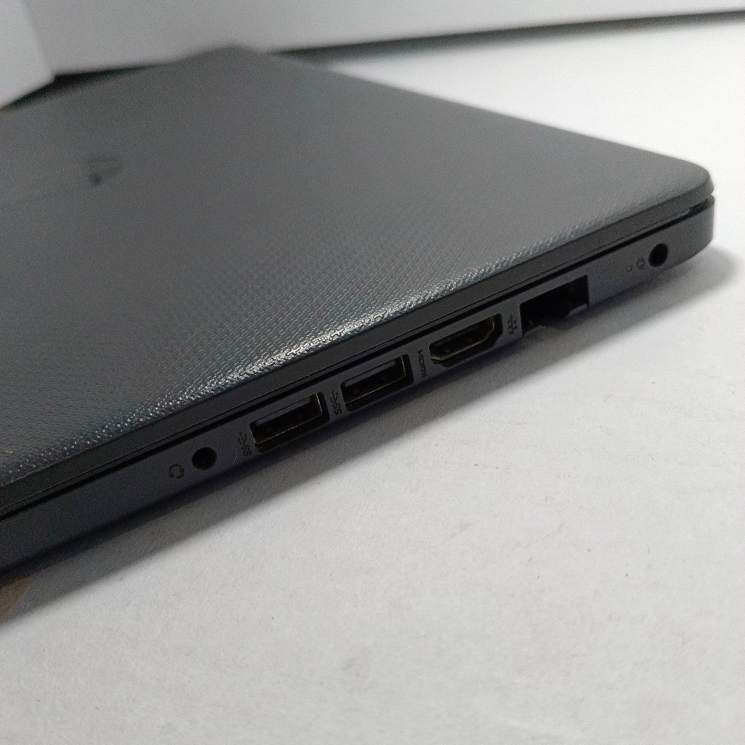LAPTOP HP 14-CF2542LA (2022) 256 GB SSD 8 GB RAM (SEMINUEVO)