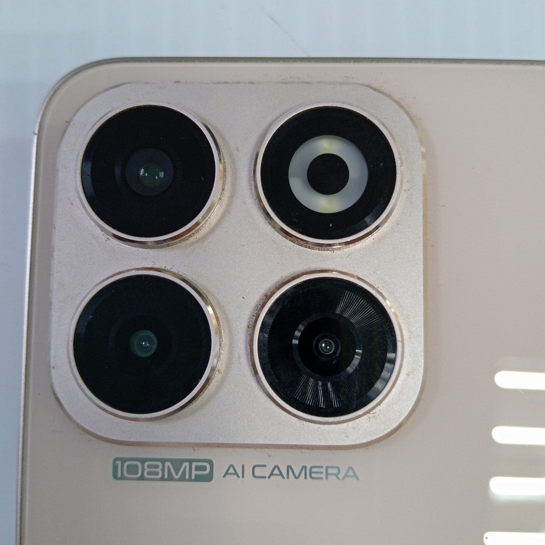 CELULAR ZTE AXON 70 Z2459 256 GB 6 GB RAM (SEMINUEVO)