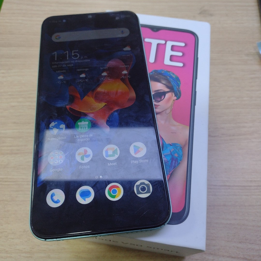 CELULAR ZTE BLADE V50 SMART 7060 128 GB 4 GB RAM (SEMINUEVO)