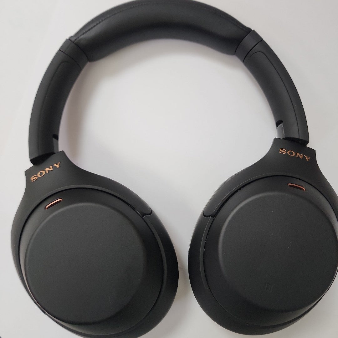 AUDIFONOS SONY WH-1000XM4 INALAMBRICO OVER EAR (SEMINUEVO)