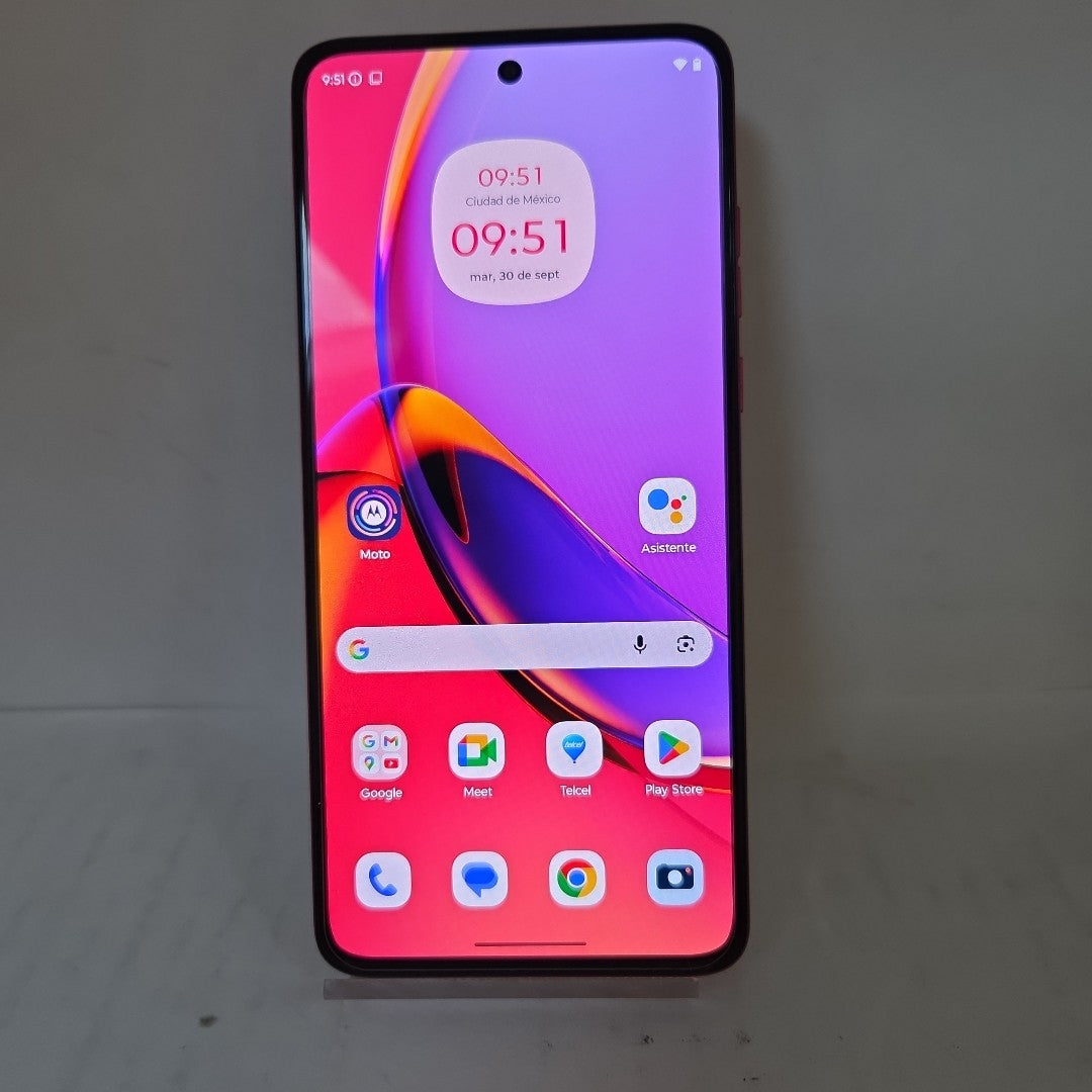 CELULAR MOTOROLA MOTO G84 XT2347-1 (2023) 256 GB 8 GB RAM (SEMINUEVO)