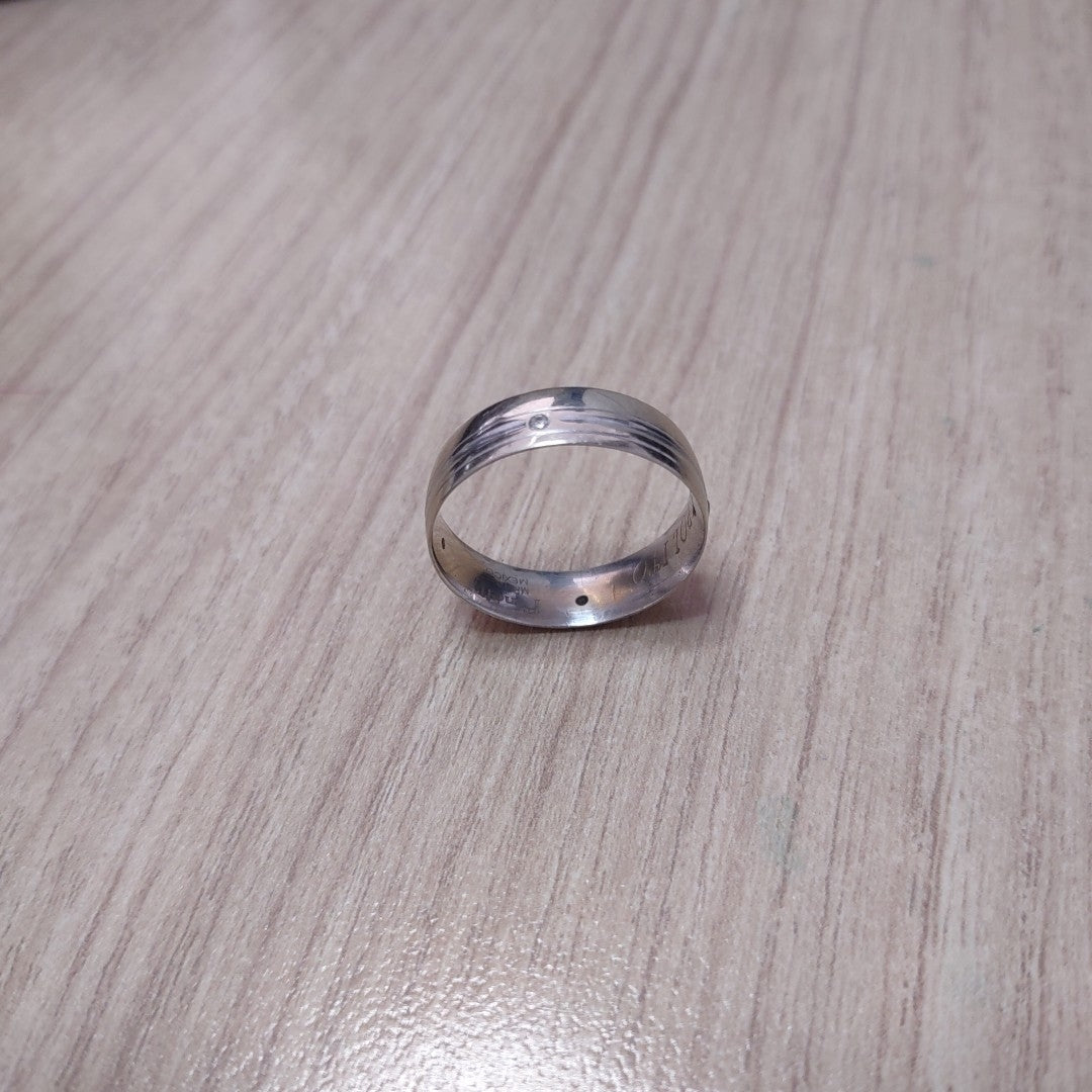 ARGOLLA. ORO, ORO BLANCO. 14 K 4.3 GRMS (SEMINUEVO)