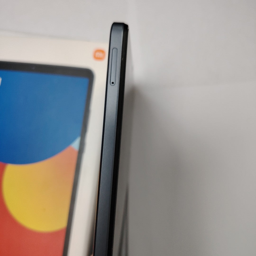 TABLETA XIAOMI REDMI PAD SE 24075RP89G (2024) 128 GB 4 GB RAM (SEMINUEVO)