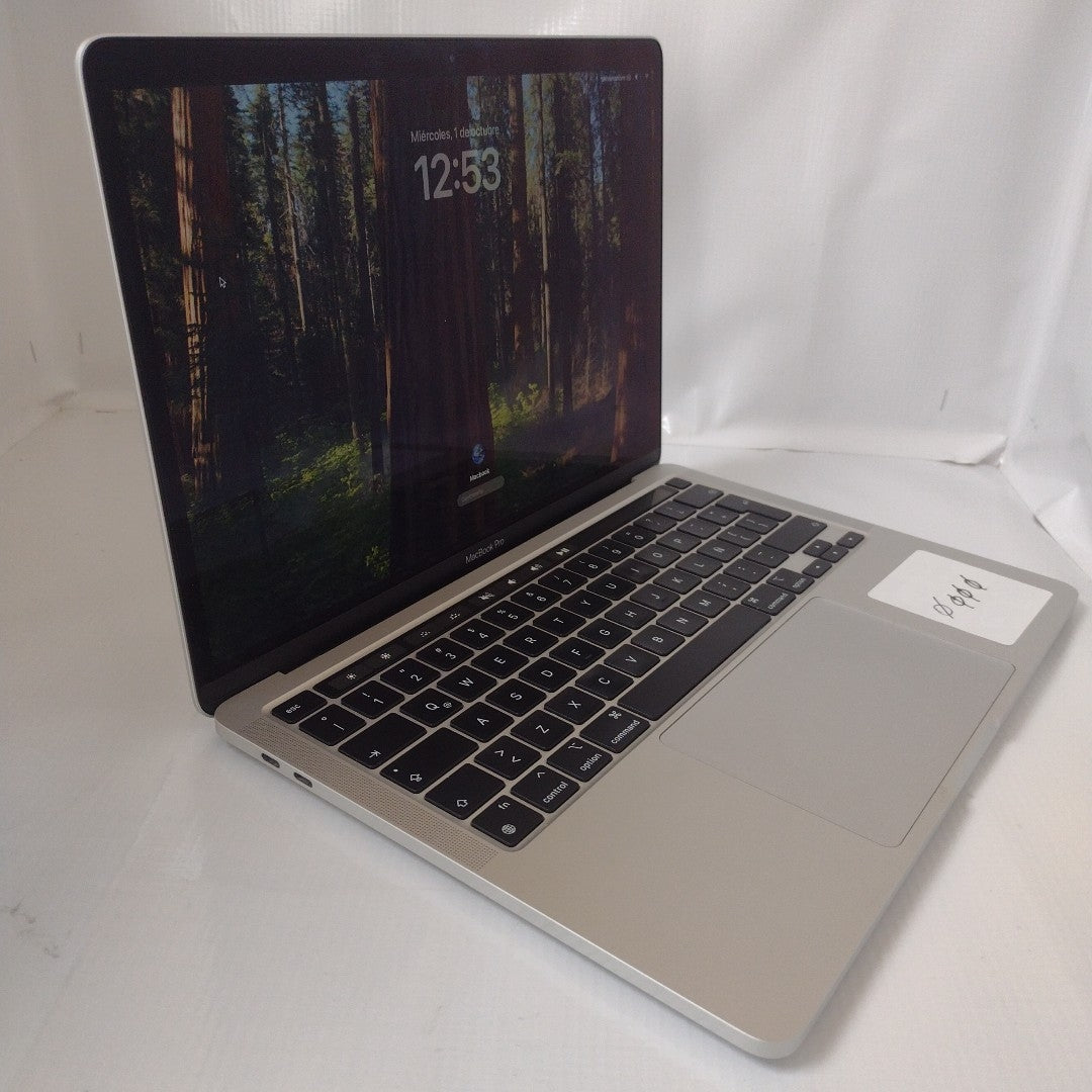 LAPTOP APPLE MACBOOK PRO 13" 2022 3.49 A2338 512 GB SSD 8 GB RAM (SEMINUEVO)