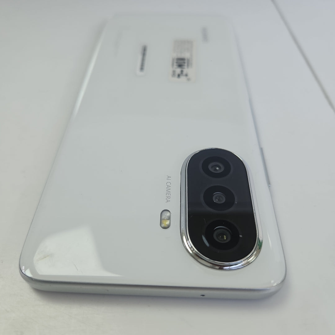 CELULAR HUAWEI NOVA Y70 MGA-LX3 128 GB 4 GB RAM (SEMINUEVO)