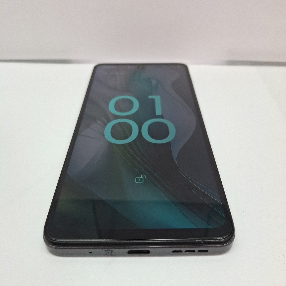 CELULAR MOTOROLA MOTO E14 XT2421-12 (2024) 64 GB 2 GB RAM (SEMINUEVO)
