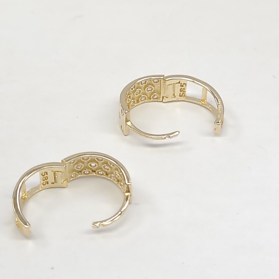 HUGGIES ORO 14K 2.6 (NUEVO)