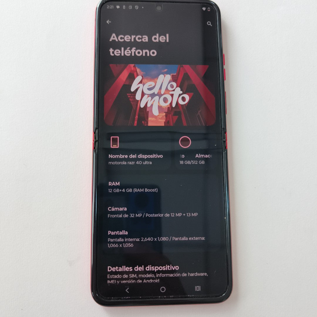 CELULAR MOTOROLA RAZR 40 ULTRA XT2321-1 (2023) 512 GB 12 GB RAM (SEMINUEVO)