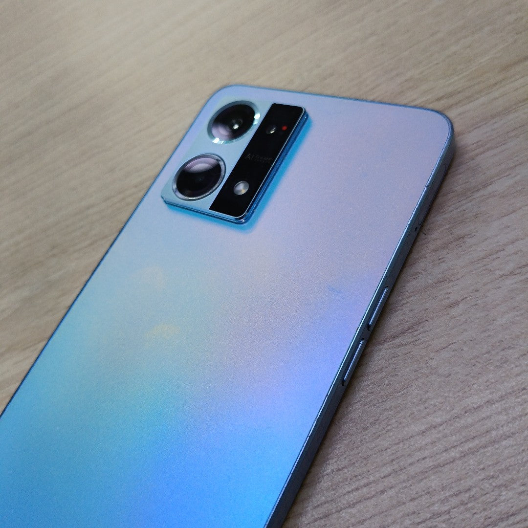 CELULAR OPPO  RENO7 CPH2363 (2022) 128 GB 6 GB RAM (SEMINUEVO)