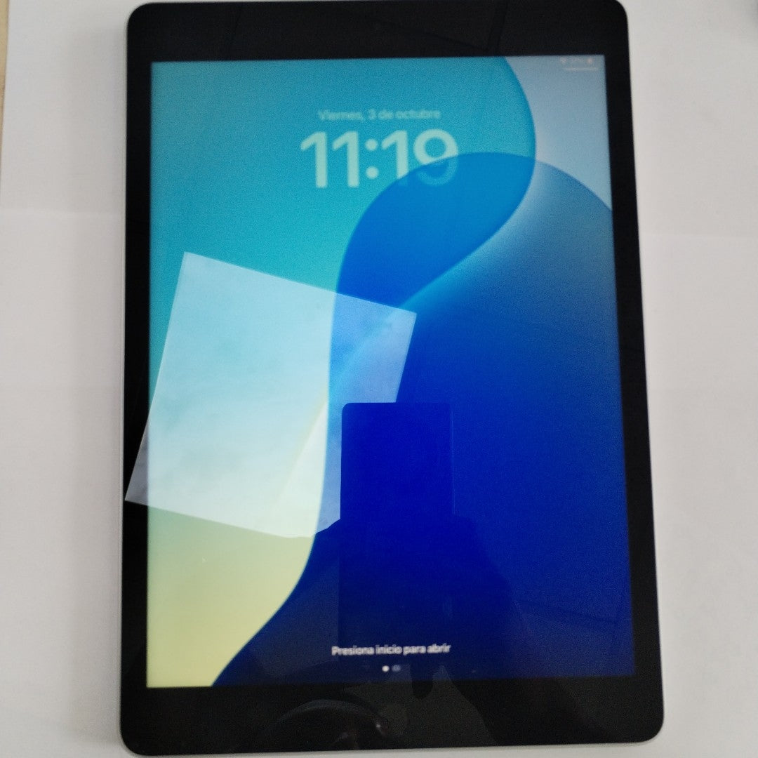 TABLETA APPLE IPAD 9 A2602 64 GB 3 GB RAM (SEMINUEVO)