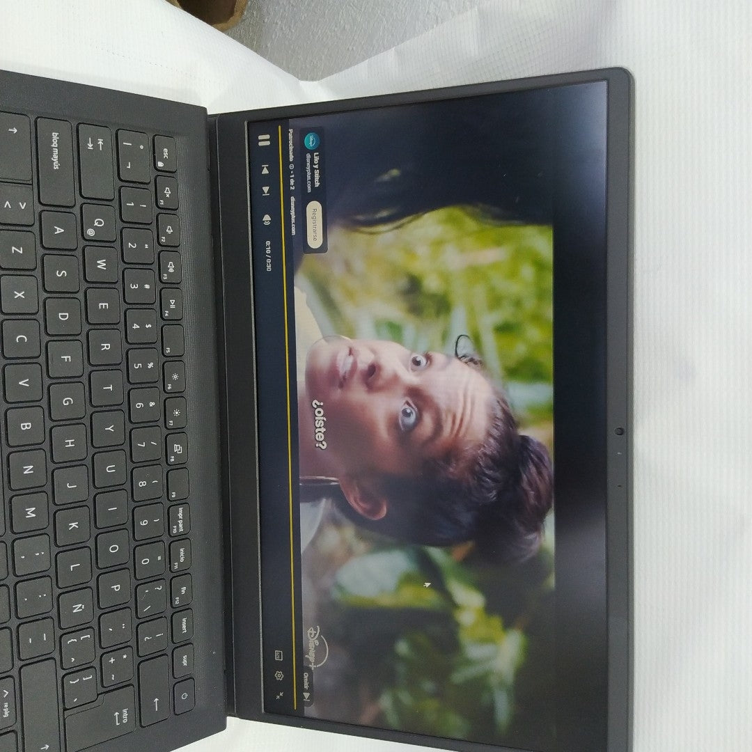 LAPTOP DELL VOSTRO 3420 (2023) 256 GB SSD 8 GB RAM (SEMINUEVO)