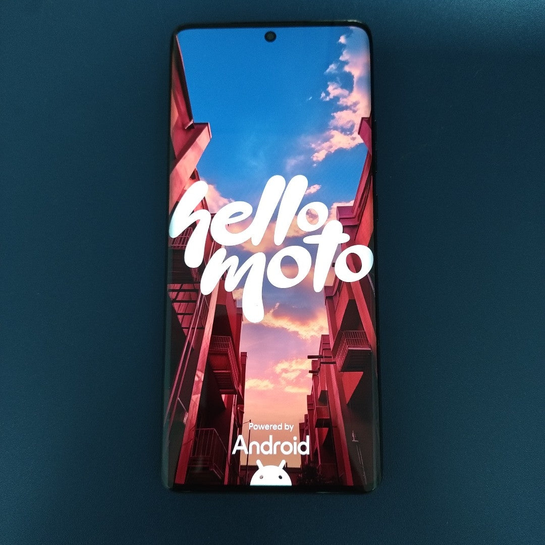 CELULAR MOTOROLA EDGE 50 PRO XT2403-2 (2024) 512 GB 12 GB RAM (SEMINUEVO)