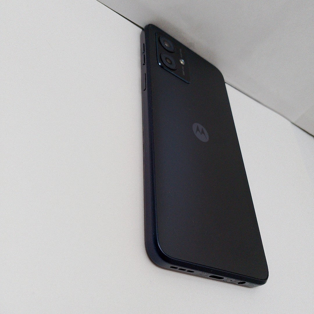 CELULAR MOTOROLA MOTO G54 5G XT2343-2 (2023) 256 GB 8 GB RAM (SEMINUEVO)