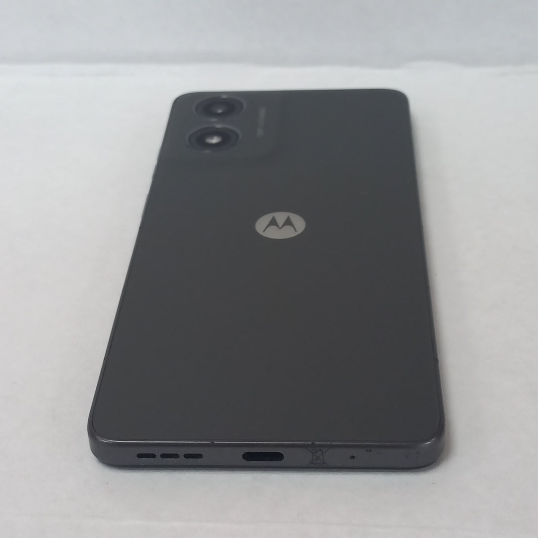 CELULAR MOTOROLA MOTO E14 XT2421-12 (2024) 64 GB 2 GB RAM (SEMINUEVO)