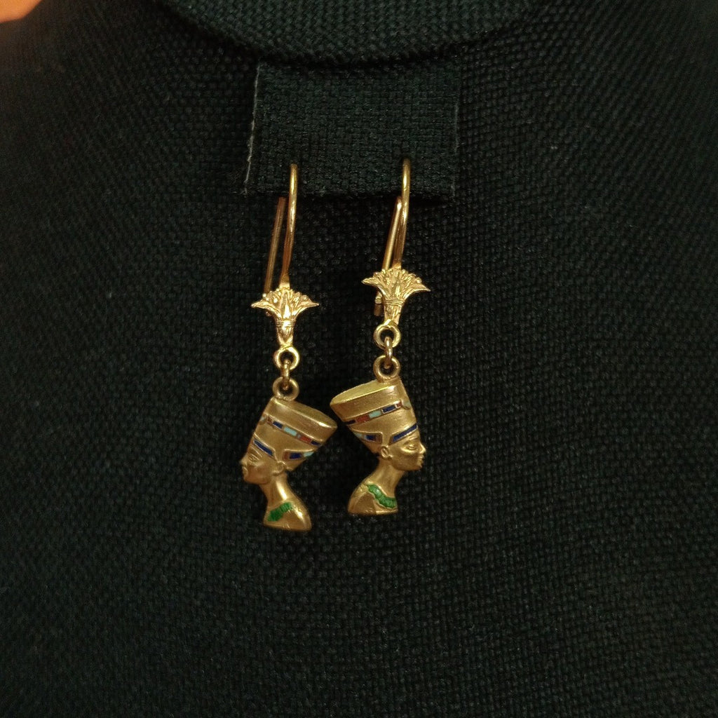 ARETES PAR. ORO. 18 K 4.1 GRMS (SEMINUEVO)