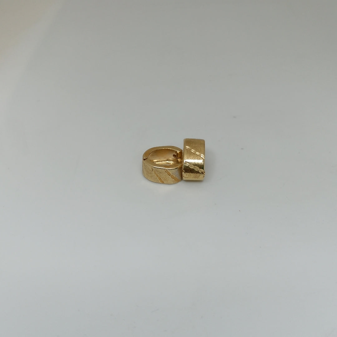 ARRACADAS PAR. ORO. 14 K 2.8 GRMS (SEMINUEVO)