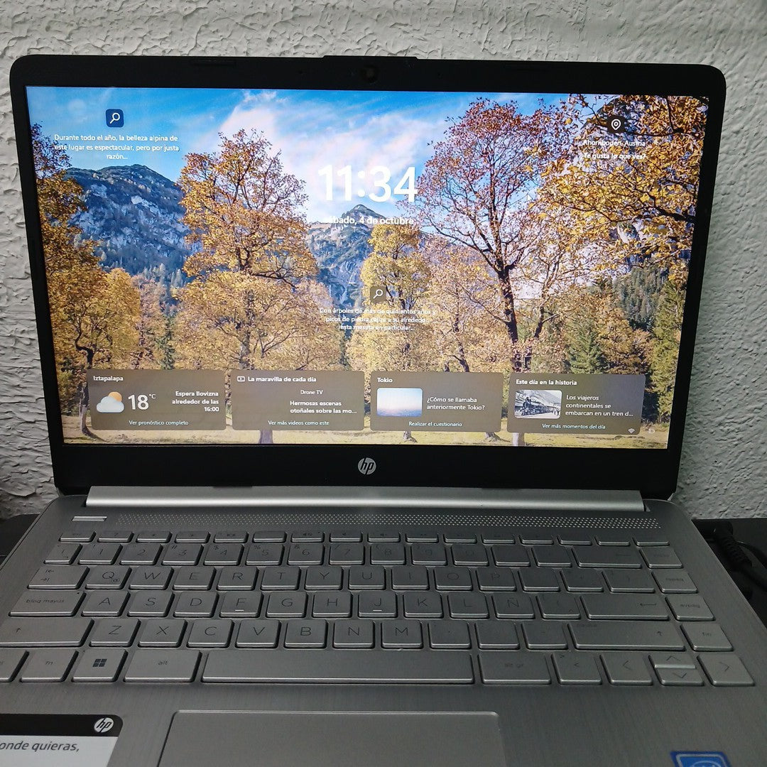 LAPTOP HP 14-DQ0527LA (2023) 256 GB SSD 8 GB RAM (SEMINUEVO)