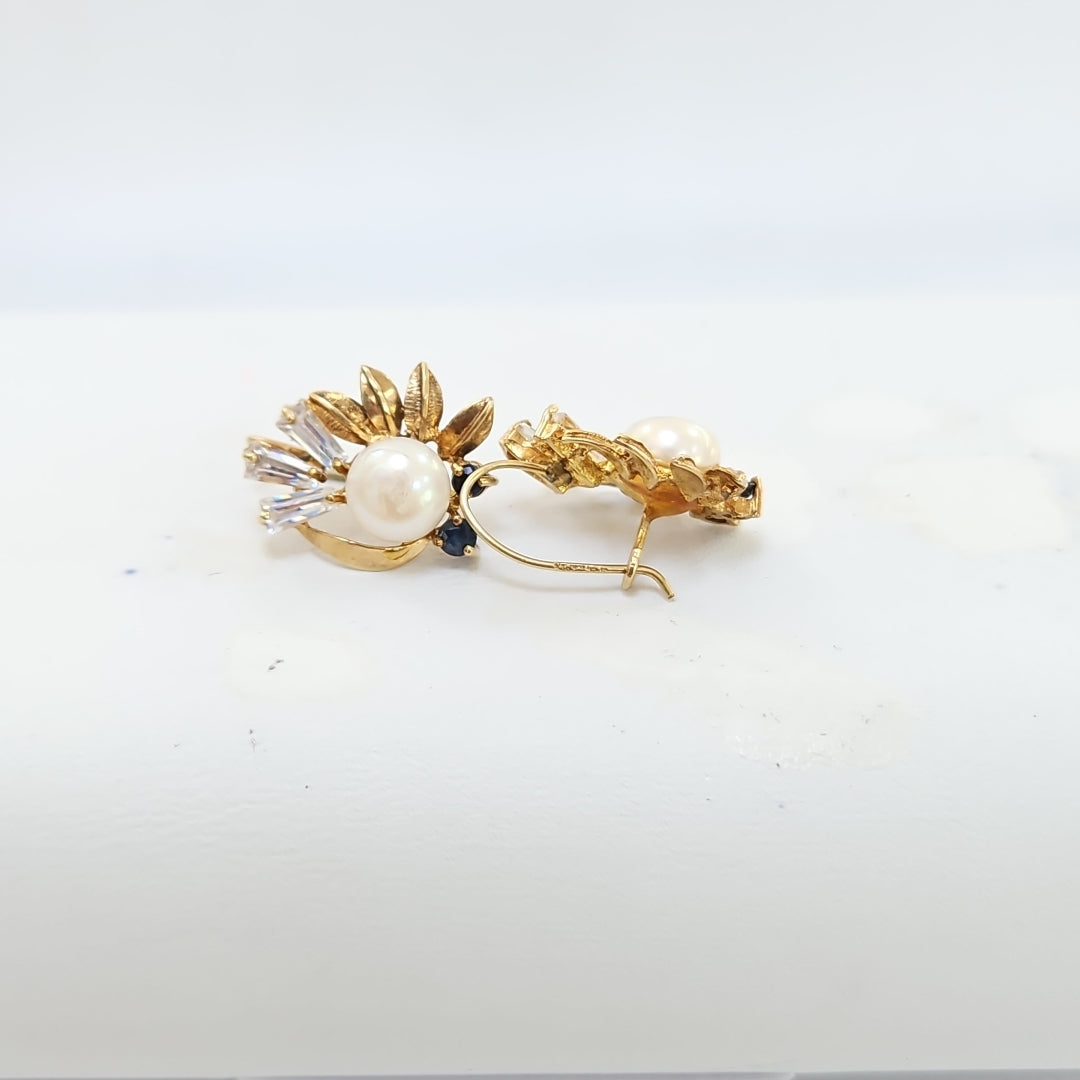 ARETES PAR. ORO. 8 K 3.5 GRMS (SEMINUEVO)