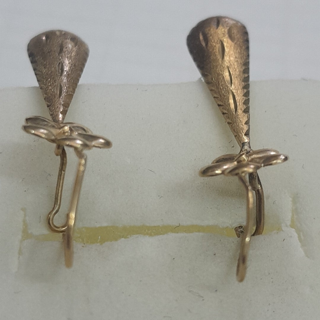 ARETES PAR. ORO. 8 K 1.5 GRMS (SEMINUEVO)