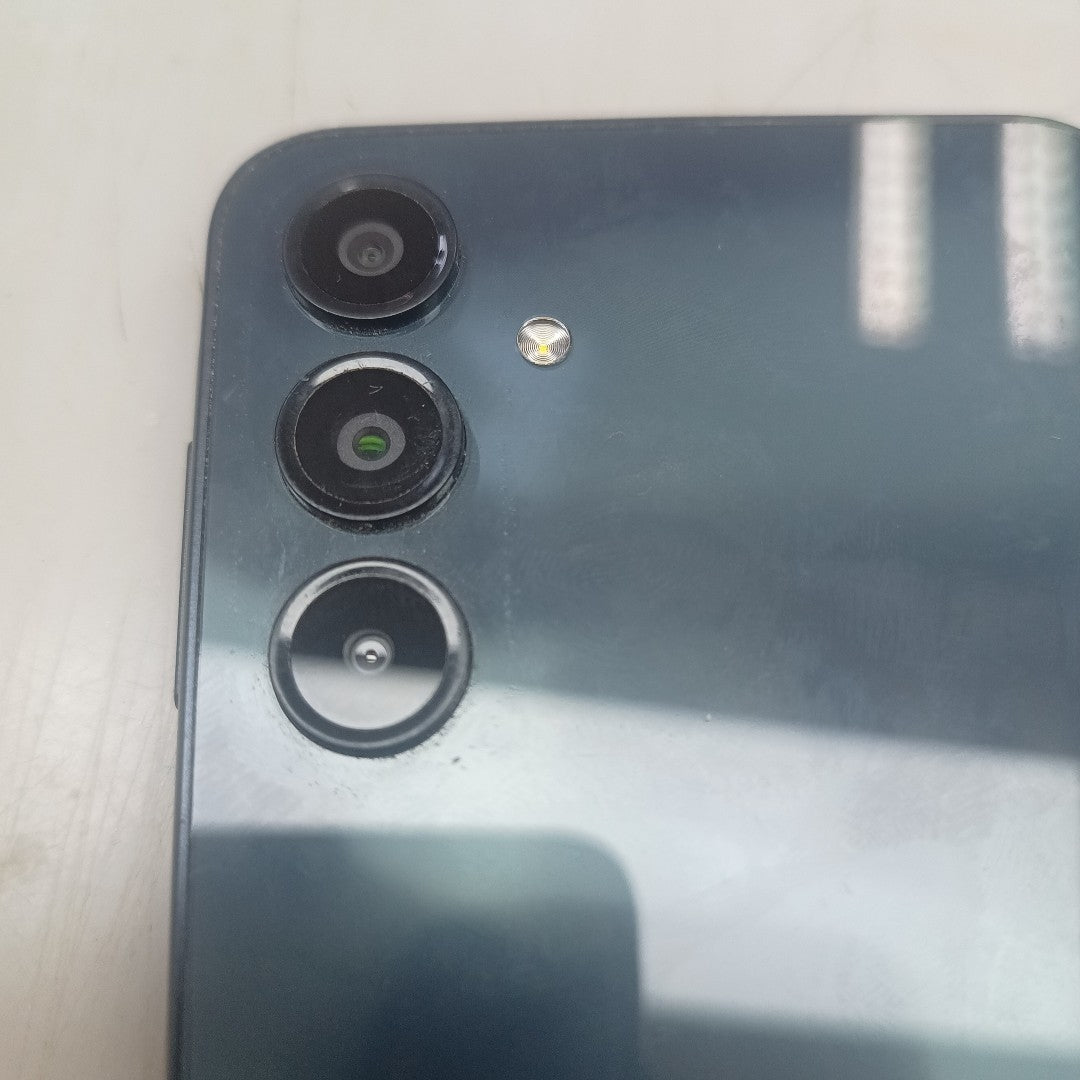 CELULAR SAMSUNG GALAXY A16 5G SM-A166M (2024) 128 GB 4 GB RAM (SEMINUEVO)
