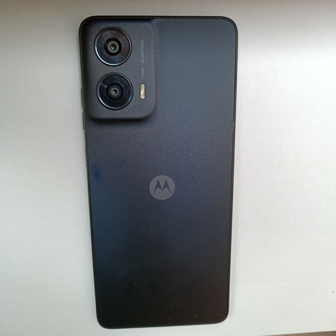 CELULAR MOTOROLA MOTO G24 XT2423-1 (2024) 256 GB 4 GB RAM (SEMINUEVO)