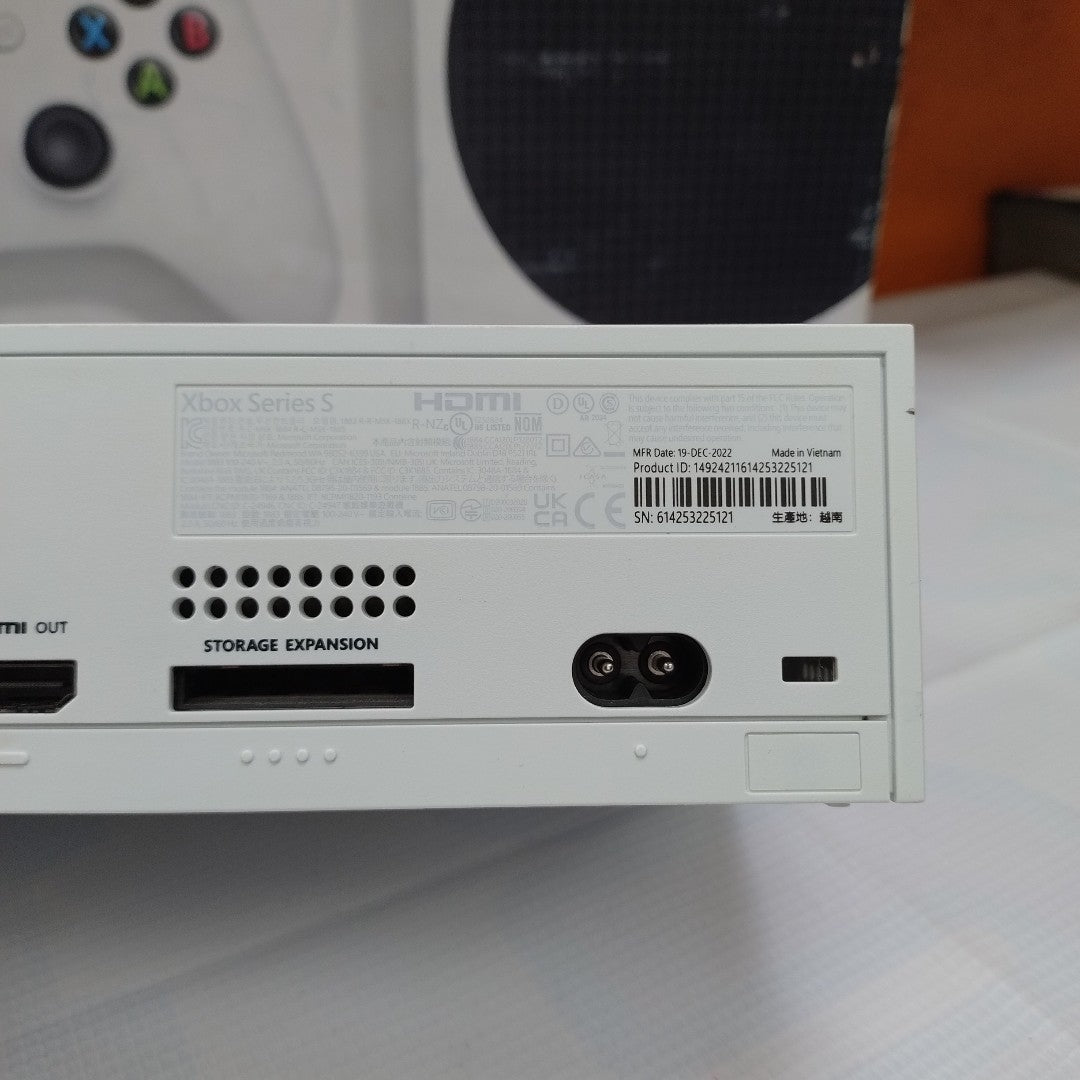 CONSOLA DE VIDEOJUEGO MICROSOFT XBOX SERIES S 512 GB SSD (SEMINUEVO)