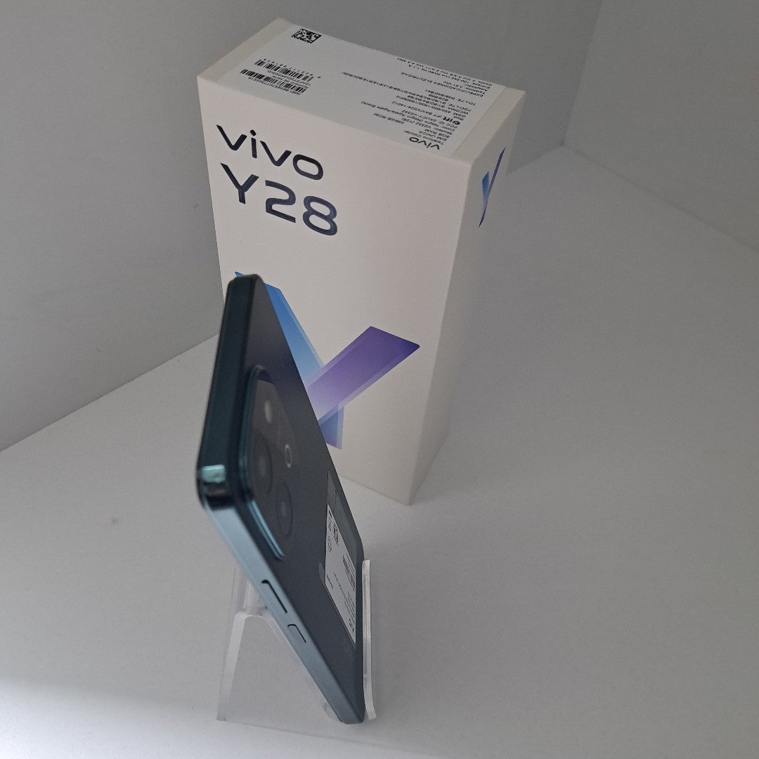 CELULAR VIVO Y28 V2352 256 GB 8 GB RAM (SEMINUEVO)