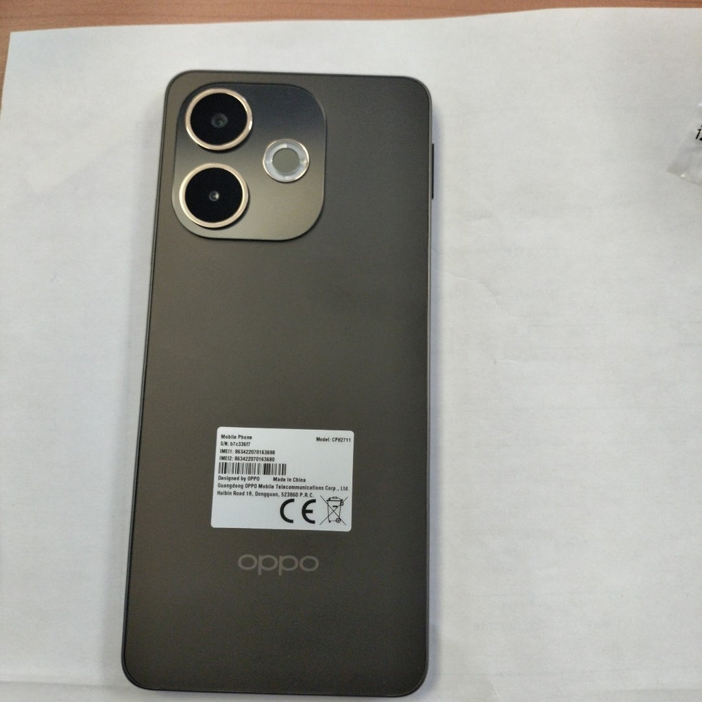 CELULAR OPPO  A5 PRO CPH2711 (2025) 256 GB 8 GB RAM (SEMINUEVO)
