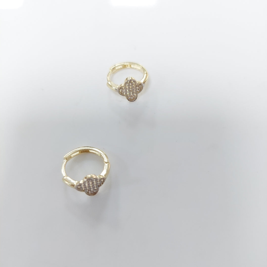HUGGIES ORO 14K 1.5 (NUEVO)