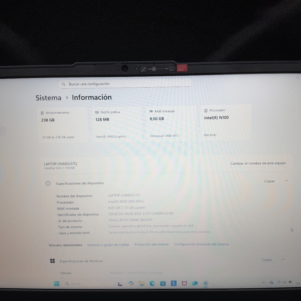 LAPTOP LENOVO IDEAPAD SLIM 3 15IAN8 (2025) 256 GB SSD 8 GB RAM (SEMINUEVO)