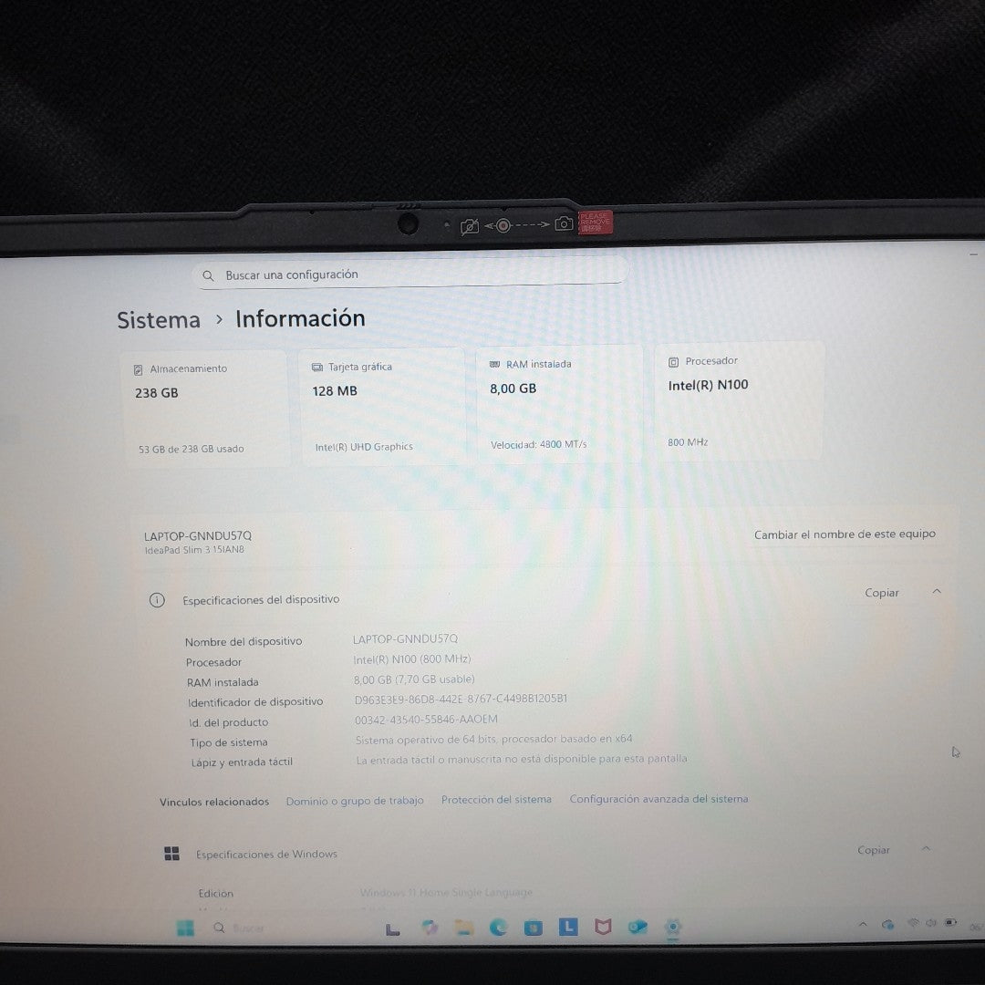 LAPTOP LENOVO IDEAPAD SLIM 3 15IAN8 (2025) 256 GB SSD 8 GB RAM (SEMINUEVO)