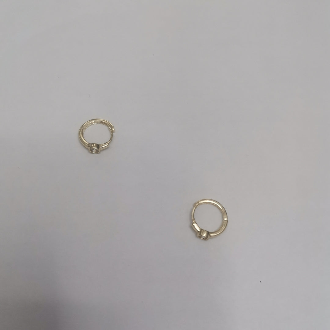 HUGGIES ORO 14K 1.4 (NUEVO)
