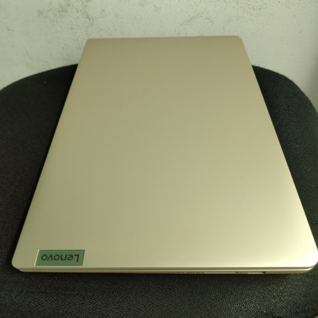 LAPTOP LENOVO IDEAPAD 1 15ALC7 (2024) 512 GB SSD 16 GB RAM (SEMINUEVO)