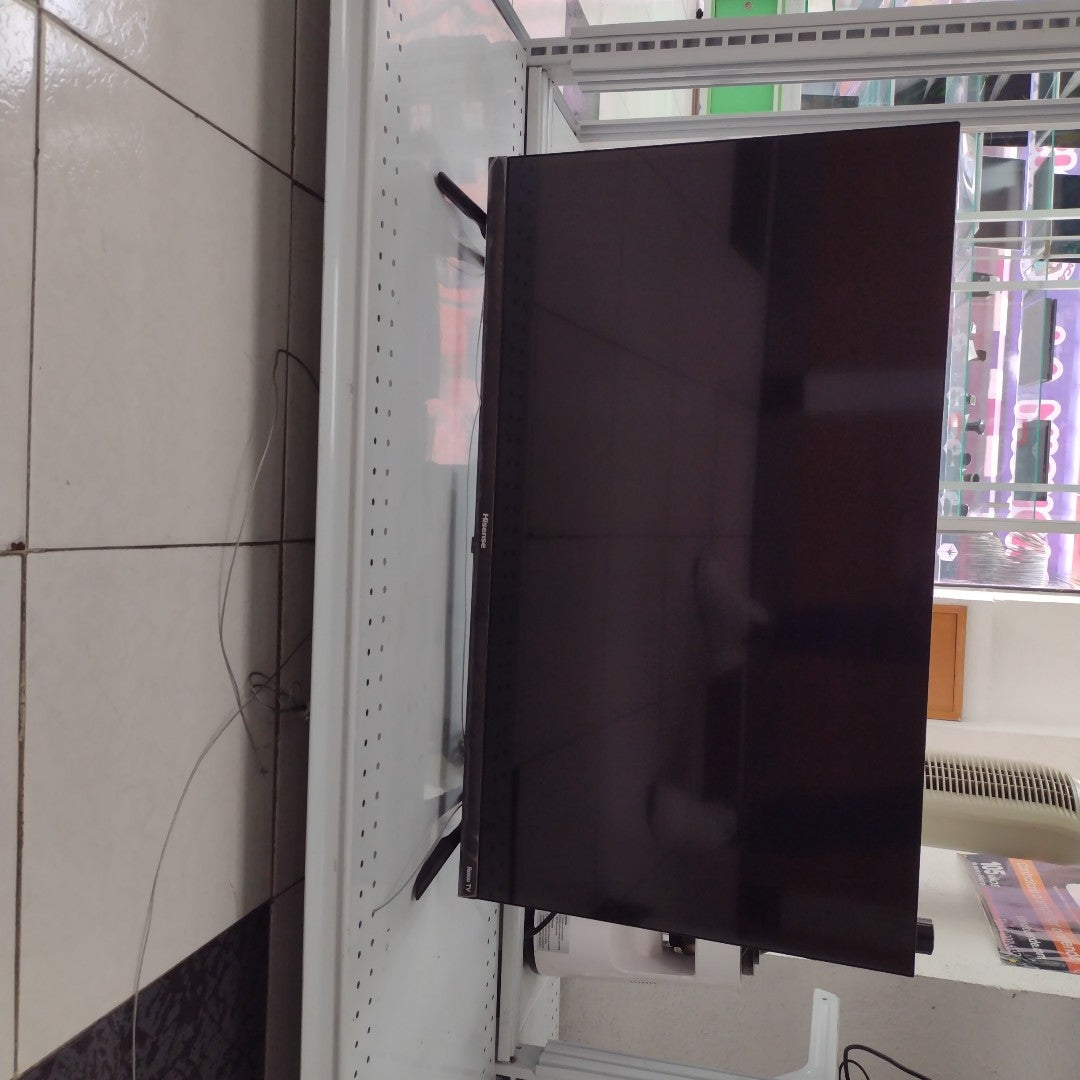 PANTALLA HISENSE 32H4000GM (2021) 32" LED HD (SEMINUEVO)