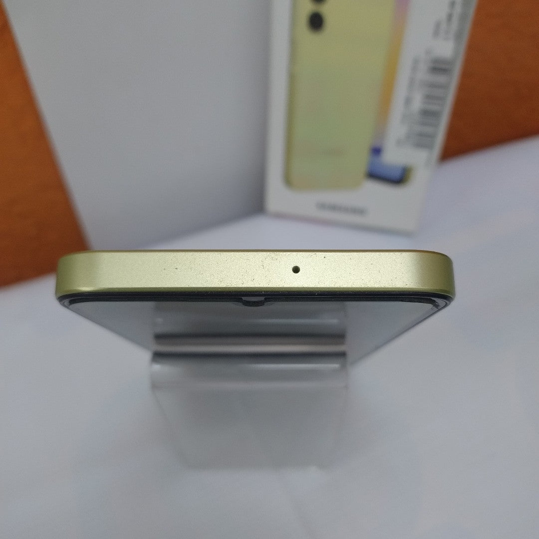 CELULAR SAMSUNG GALAXY A25 5G SM-A256E/N (2023) 128 GB 6 GB RAM (SEMINUEVO)