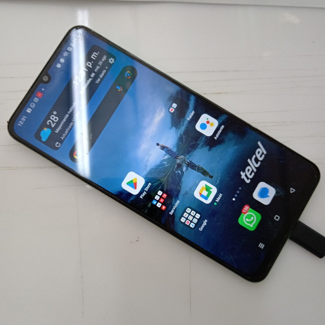 CELULAR REALME C63 RMX3939 (2024) 256 GB 8 GB RAM (SEMINUEVO)
